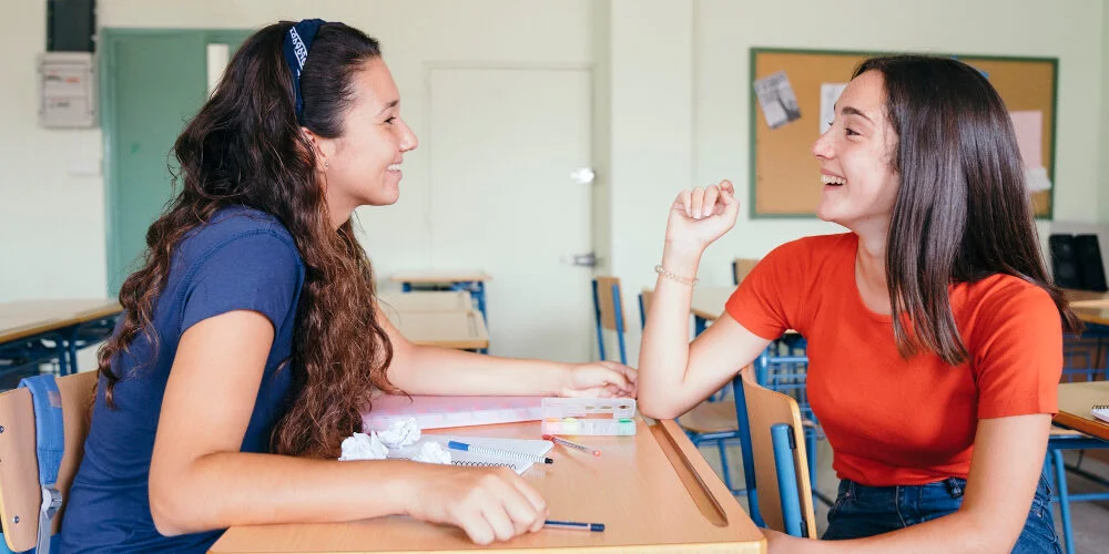 كيف اطور مهارة الاستماع و احسن قدرات التواصل