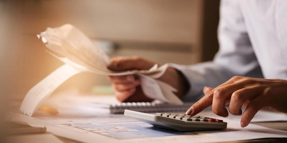 كيفية إنشاء ميزانية فعالة لتحسين إدارة أموالك