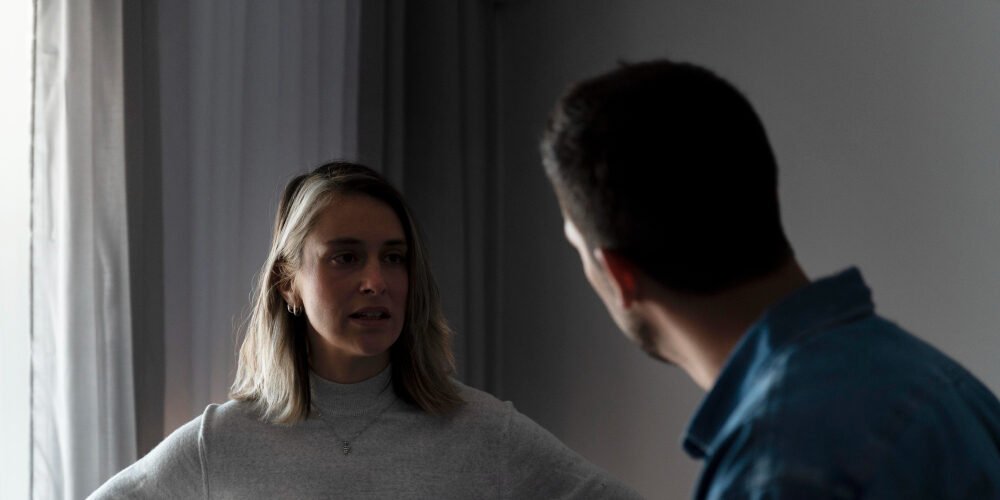 العلاقات السامة: كيف نتجنبها ونعيش بسلام